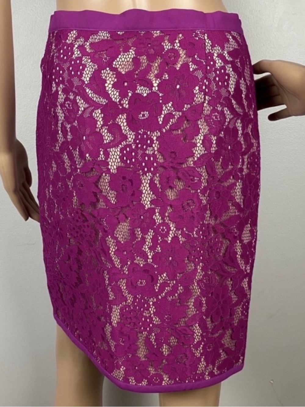 NEW AKIRA LUMIER BY BARIANO FLORAL MESH LACE PENCIL SKIRT - Picture 4 of 4